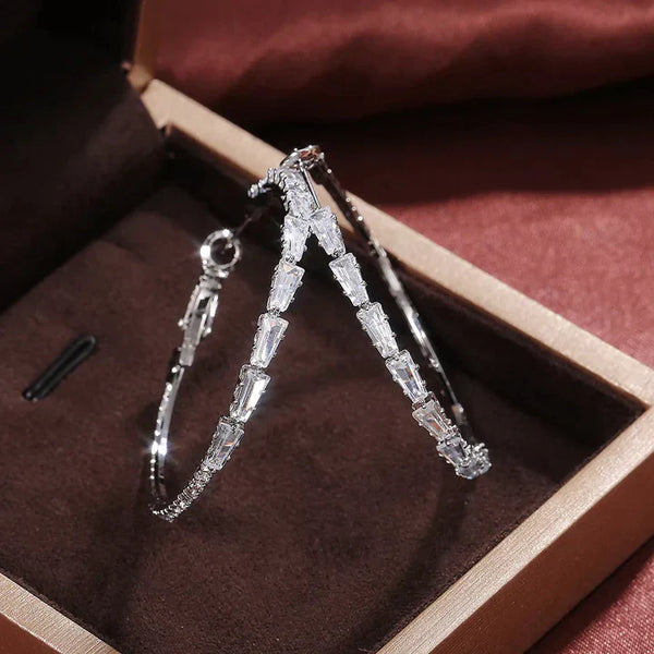 Camilla Vestalia White Gold Earrings