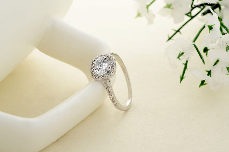 Cassia Rhéne - White Gold Collection