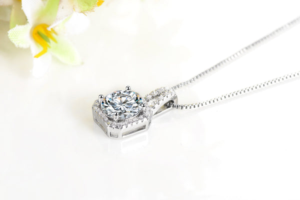 Cassia Rhéne - White Gold Collection
