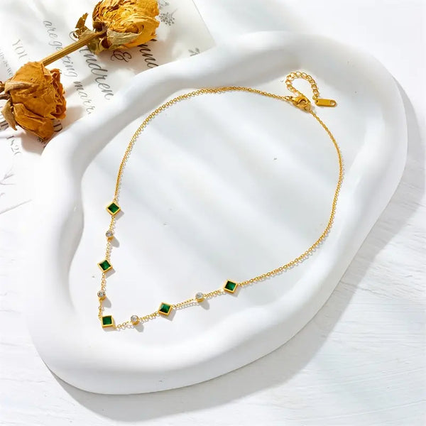 Amelisse - Gold Glenwyn Necklace