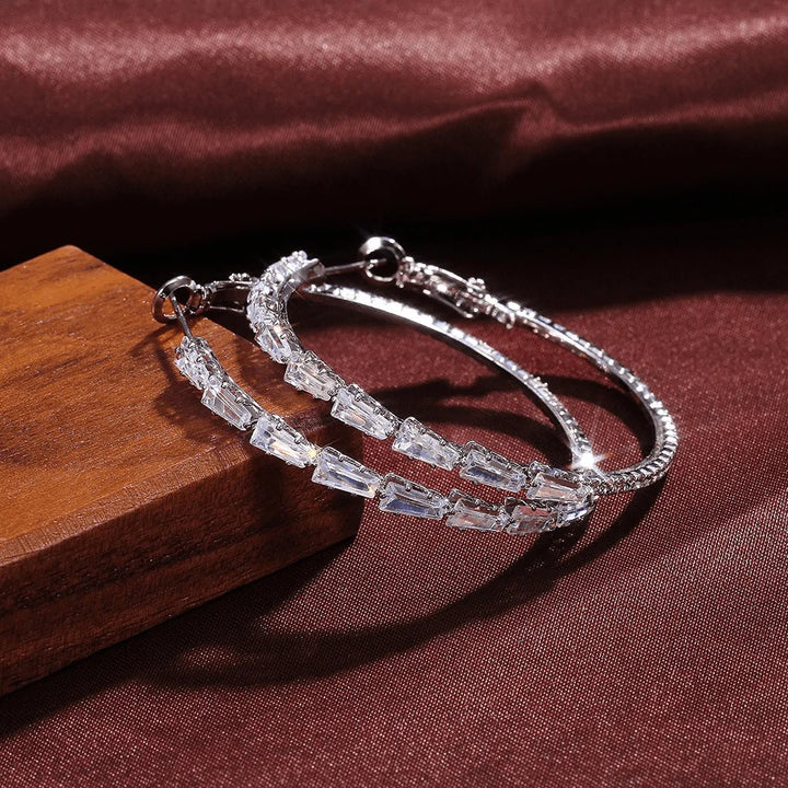 Camilla - Vestalia White Gold Earrings