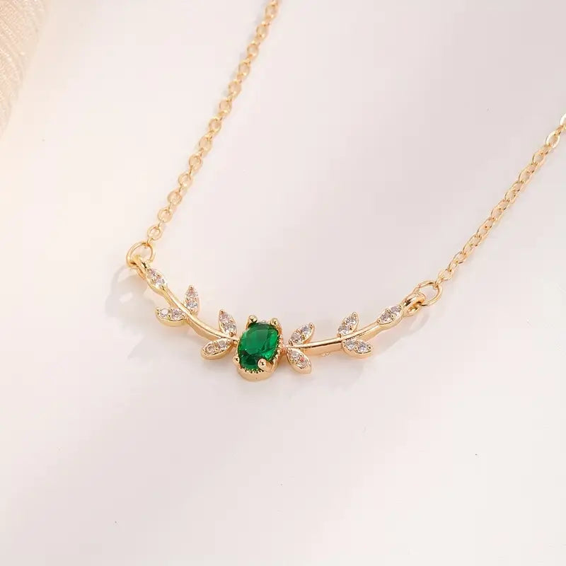 Amira - Gold  Valmorin Necklace