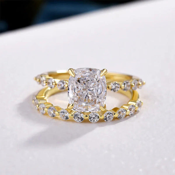 Isabella - Gold Bridal Cushion 2-Piece Ring Set