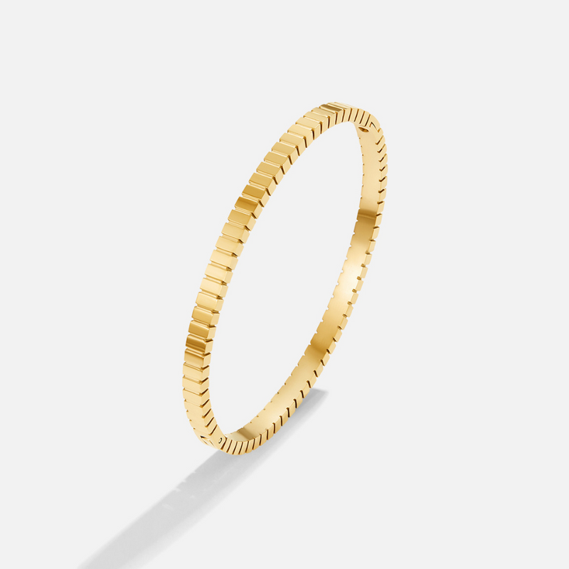 Elegant Tara Gold Bangle