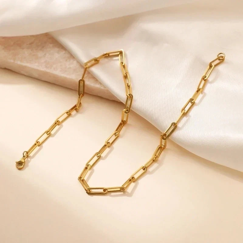 April - Gold Lux Chain