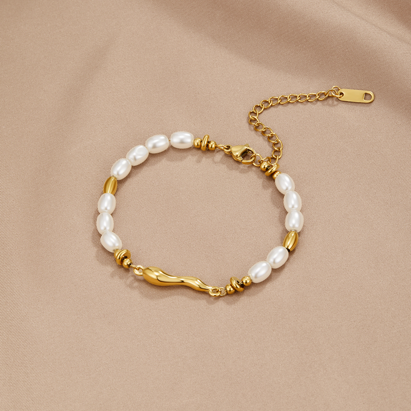Lov Freshwater Pearl Bracelet Collection