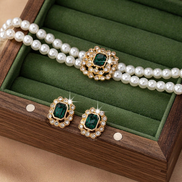 Tamsin Verdalle -  Gold Jewellery Set