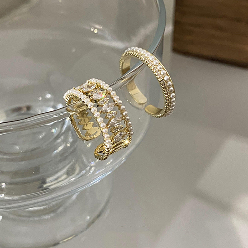 Ava - Gold Elodie Vance Ring Set