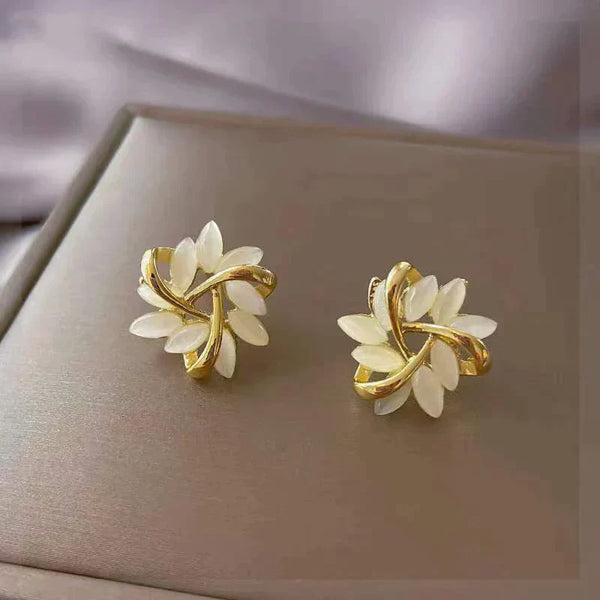 Aisha - Exquisite Opal Earrings