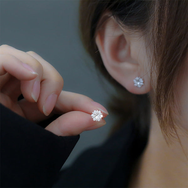Camille -  Earrings in White Gold