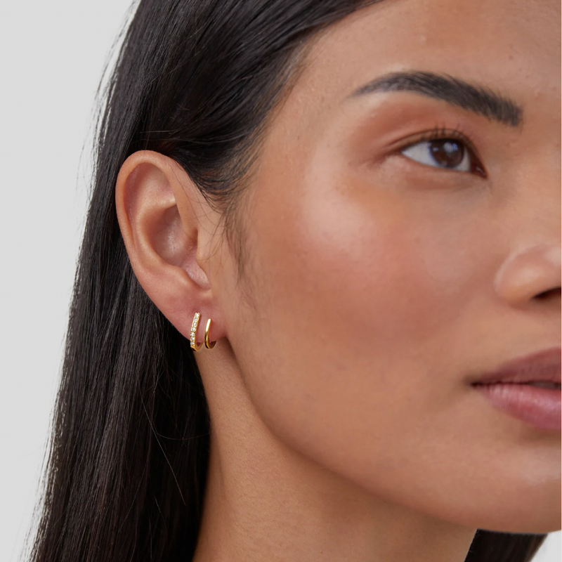 Caroline - Crystal Claw Earrings