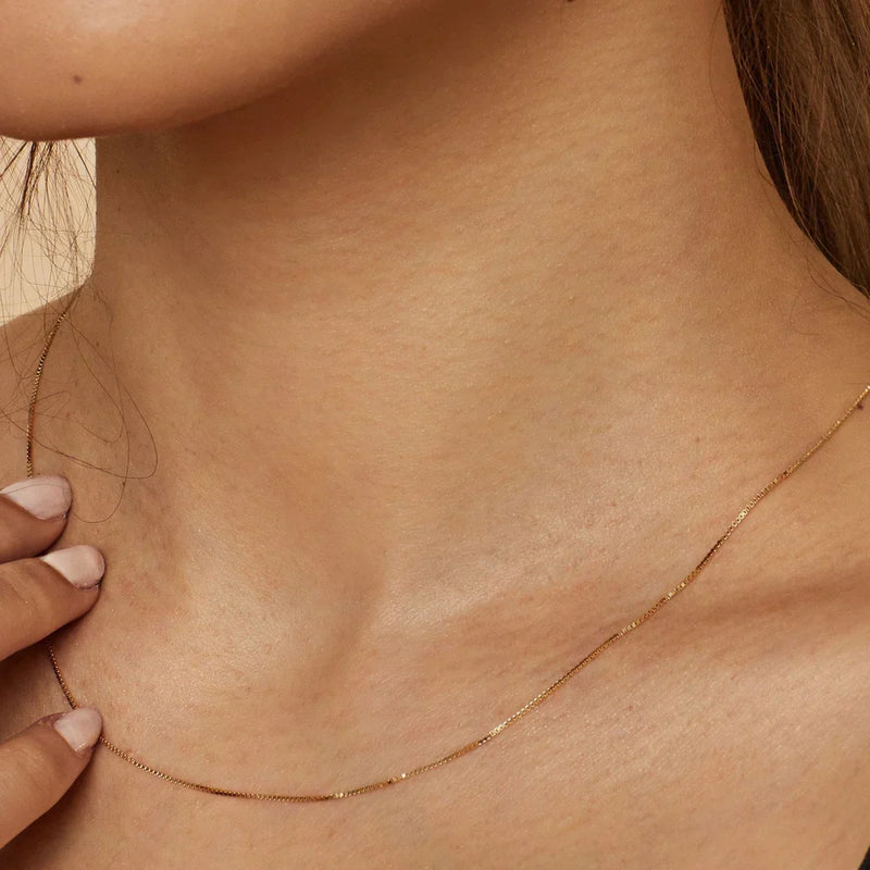 Carmen - Gold Bodega Box Necklace