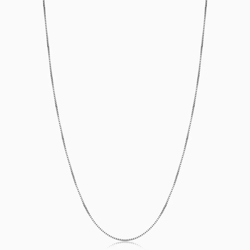 White Gold Bodega Box Necklace