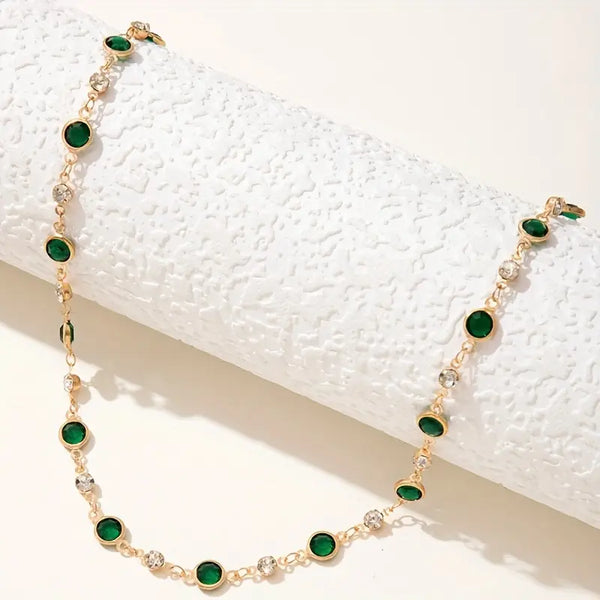 Elira - Gold Vescari Necklace