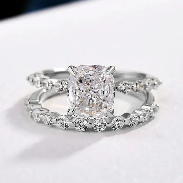 Olivia - White Gold Bridal Cushion 2-Piece Ring Set