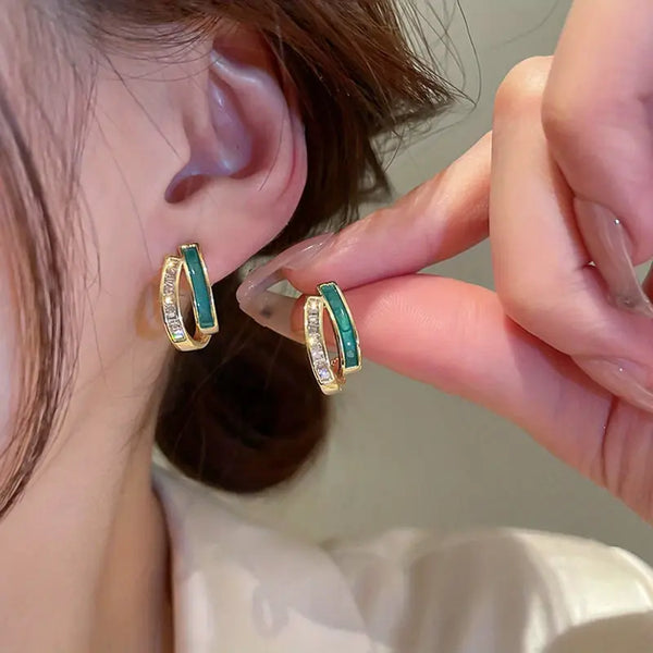 Chloé - Gold Leaf Earrings