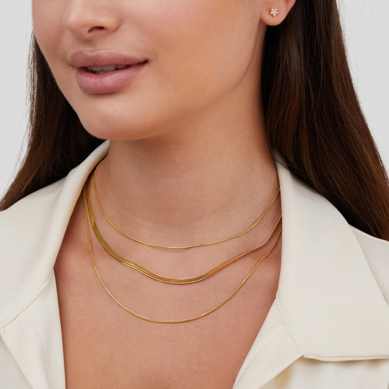 Amber - Layered Gold Necklace with Multiple Strands
