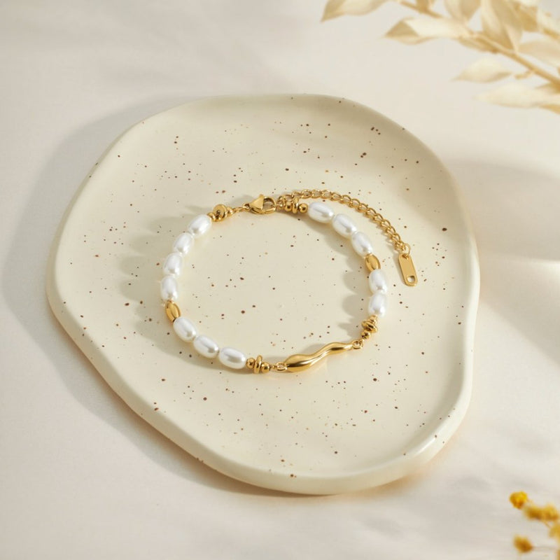 Lov Freshwater Pearl Bracelet Collection
