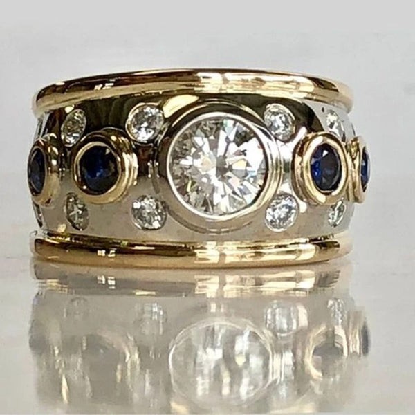 Classic Gold Ring Adorned with Zirconia
