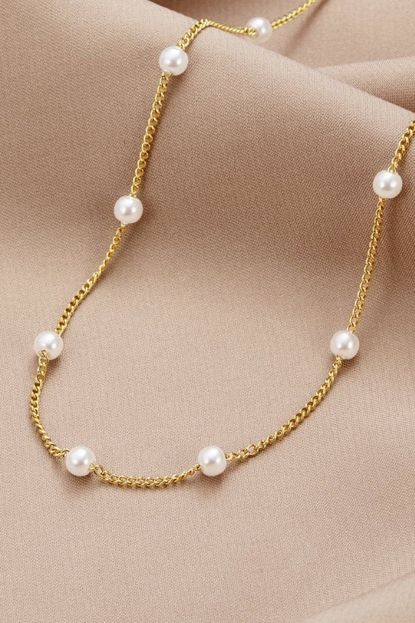 Amy - Exquisite Pearl Necklace in Pure Gold