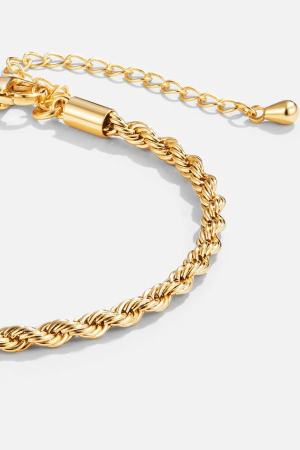 Chic Twisted Gold Bracelet